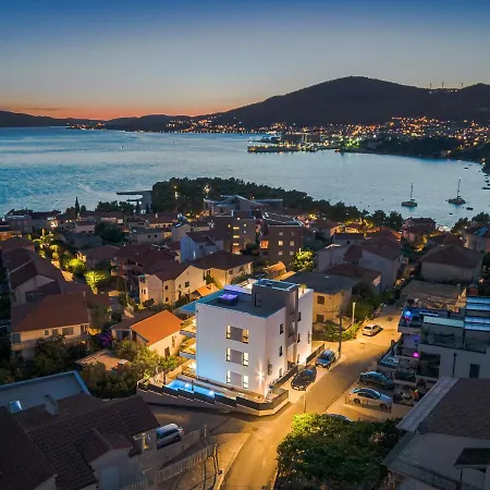 Gostinjska kuća Adriatic Garden Okrug Gornji